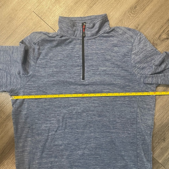 Avalanche Super Soft Large Blue Gray Zipped Pullover - Picture 7 of 9